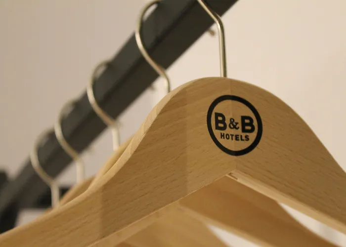 B&B Hotel Bourges 1
